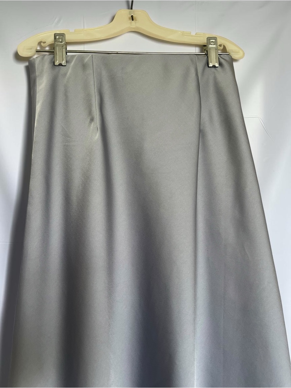 Elegant Satin A-Line Midi Skirt Gray/Blue Balletcore in size small - Picture 3 of 5
